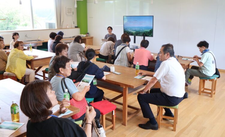 いいづなコネクトEAST まちづくり事業についての説明